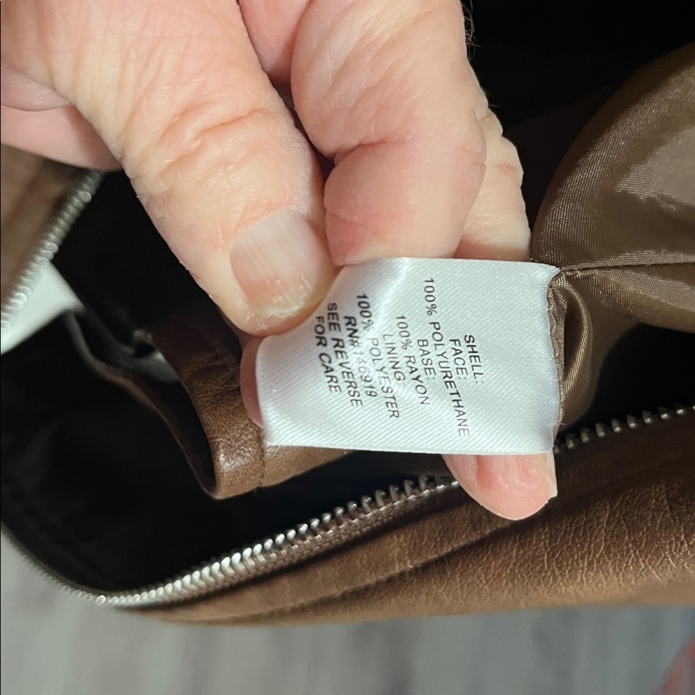 Rachel Brown vegan Leather Jacket! - Picture 4 of 4